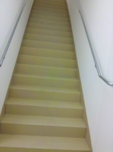 Stufen, viele Stufen, gaaanz viele Stufen.. *muhaaahaa*